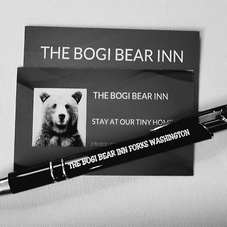 The Bogi Bear Inn Forks Exterior photo